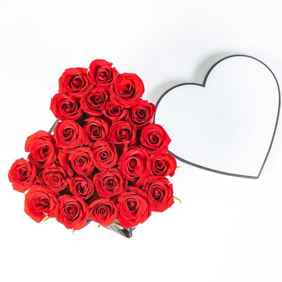 White Heart Box- Red Roses
